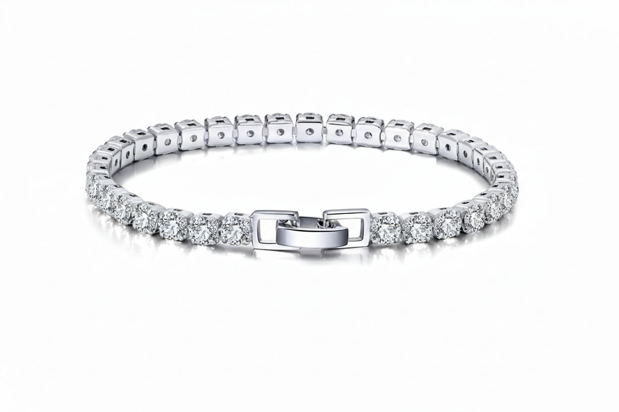 S925 sterling silver tennis bracelet with minimal sparkle, featuring elegant design for everyday wear by Everyday Auraa.