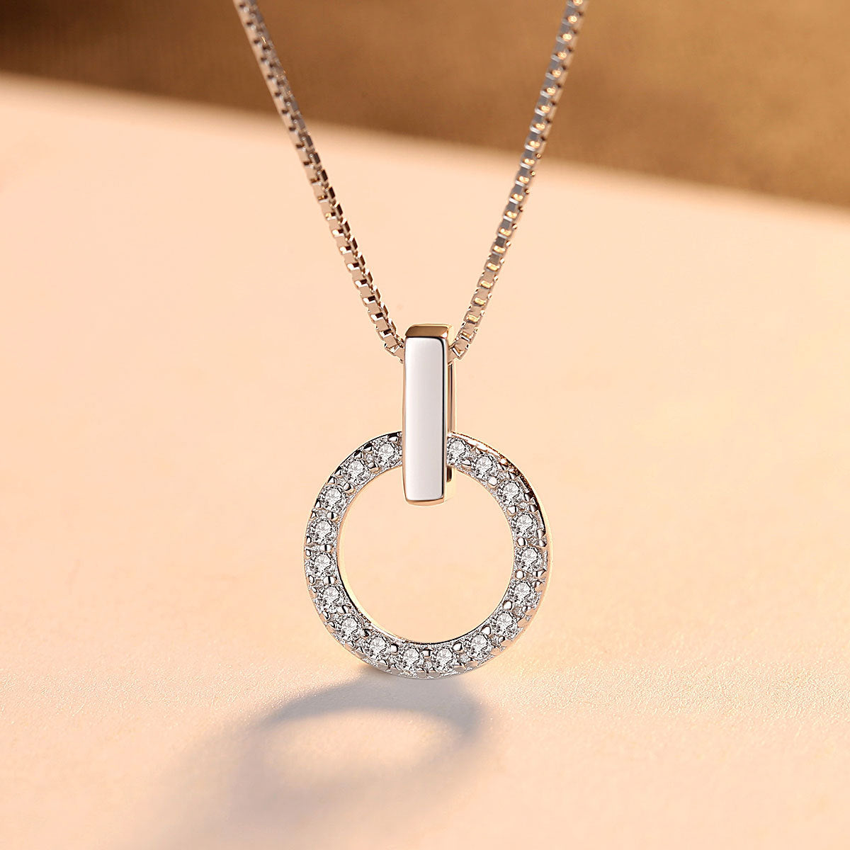 Korean minimal 925 silver necklace from Everyday Auraa with sleek, elegant design for everyday wear.