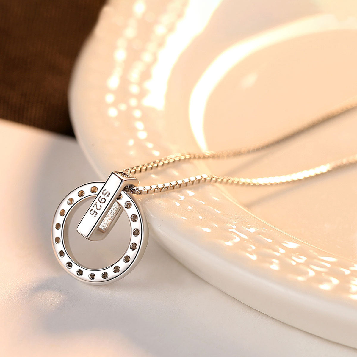 Elegant Korean minimal 925 silver necklace from Everyday Auraa, showcasing a sleek, timeless design perfect for everyday wear.