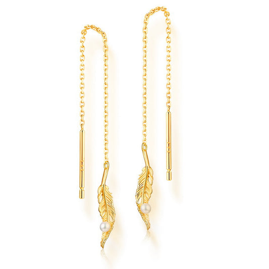 Elegant pearl feather earrings in 925 silver featuring soft luxury style, perfect for everyday wear by Everyday Auraa.