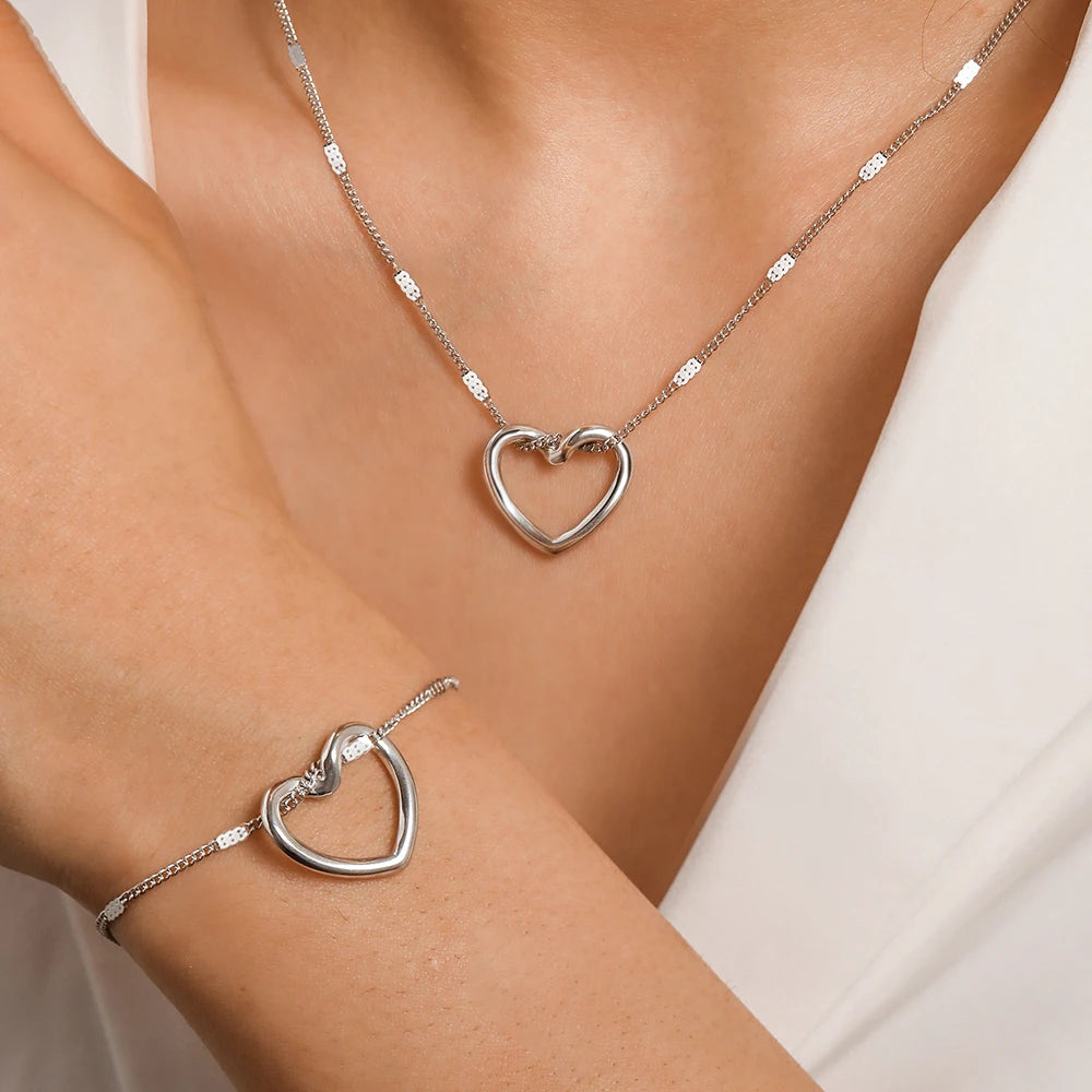 Stainless Steel Twisted Heart Necklace & Earrings Set – Elegant Luxury Anniversary Jewelry for Women - Everyday Auraa