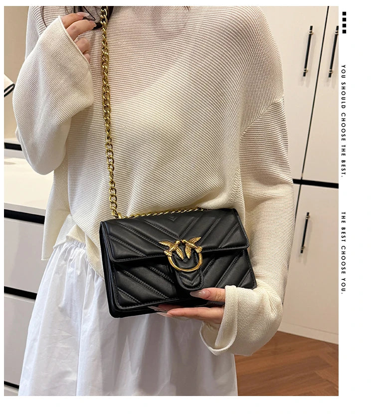 Modern Women's Canvas Crossbody Bag by Everyday Auraa with adjustable strap, zip closure, and versatile shoulder design.